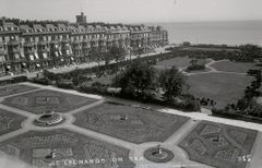 Gardens-at-Warrior-Square.-1906.